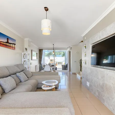 Casa Praga Holiday home *